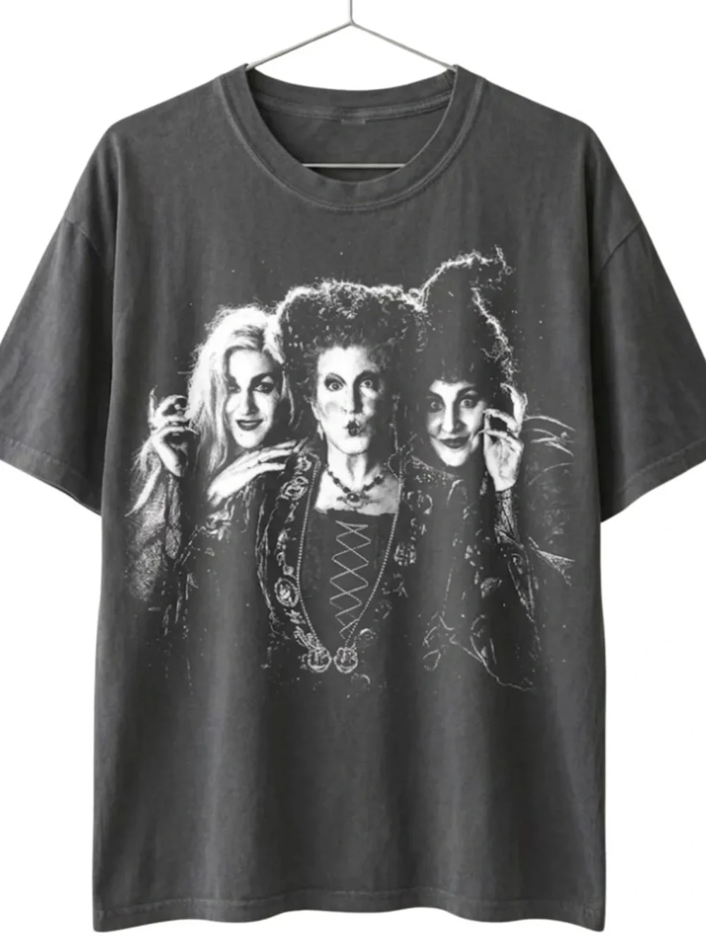Comfort Colors Peper Short-Sleeve Tee with White Horror Trio Graphic